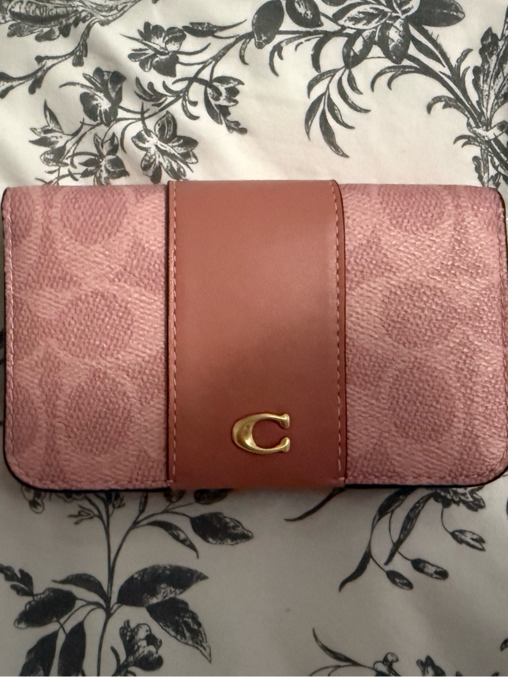 Coach melon Pink Signature snap wallet